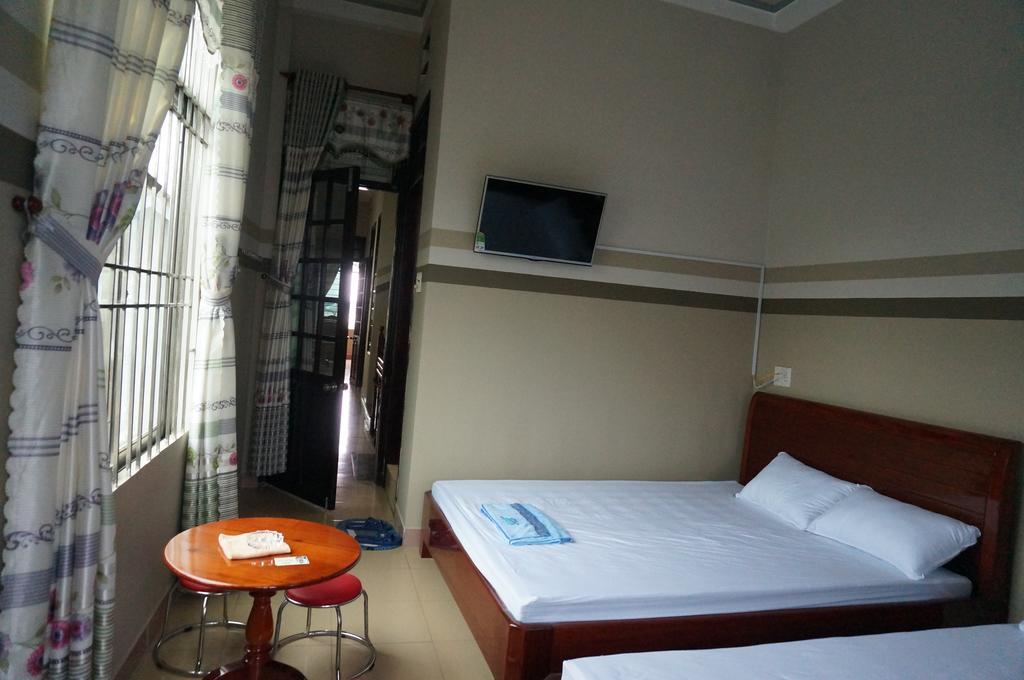 Thanh Lich Guesthouse Quảng Ngãi Extérieur photo